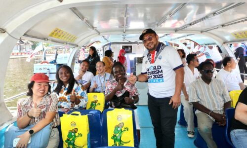 KEUNIKAN ECO-CRUISE SUNGAI LINGGI, SUNGAI MELAKA TAMBAT HATI DELEGASI UNWTO