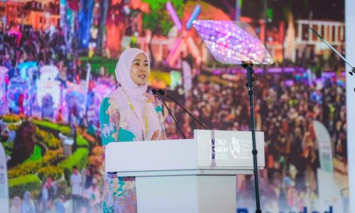 KERAJAAN NEGERI SEDANG MENGKAJI SISTEM PELAYARAN HOP-ON-HOP-OFF