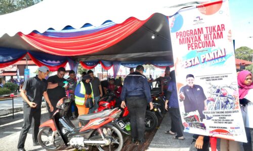 PROMOSI TVET DI PESTA PANTAI TANJUNG BIDARA