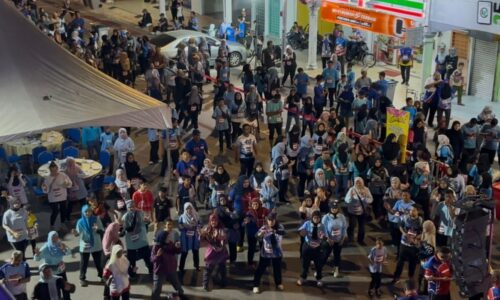 1,000 MERIAHKAN MELAKA BRISK WALK @ JEJANTAS TUN TEJA