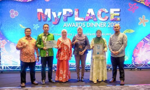 MPAG RAIH DUA ANUGERAH ATAS INISIATIF KOMUNITI DAN KELESTARIAN