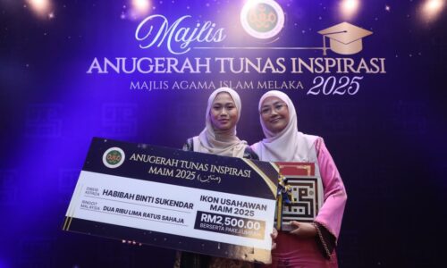 ‘DULU ASNAF, SEKARANG USAHAWAN KUIH SEJUK BEKU BERJAYA’