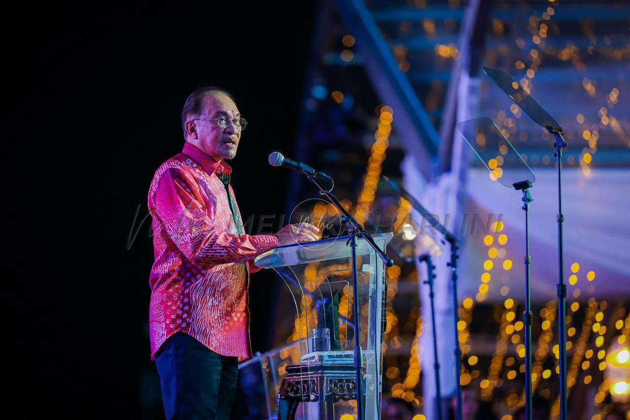 Cda29233e5324a21a4c5766a09295f17