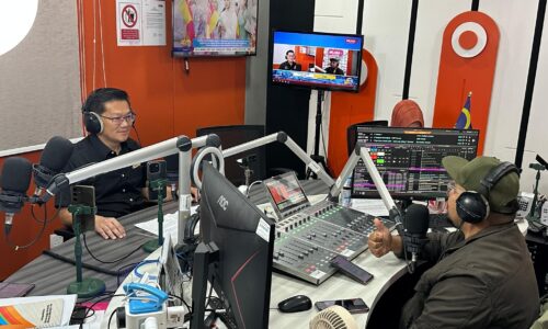 WRUR KLEBANG TITIK SENTUH HATI RAKYAT