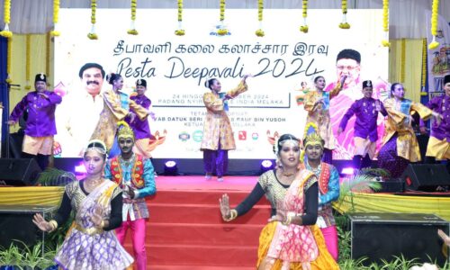 BAZAR DAN PERSEMBAHAN BUDAYA WARNAI PESTA DEEPAVALI 2025