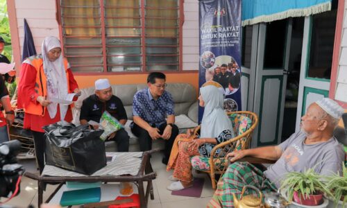 ZIARAH KASIH WRUR DUN KLEBANG DEKATI KOMUNITI, SEMAI KEPRIHATINAN