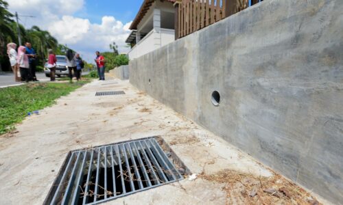LONGKANG MONSUN MBMB LERAI DILEMA BANJIR TAMAN KRUBONG PERDANA