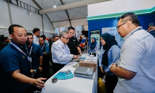 MELAKA NEGERI CONTOH, REFORMASI BIROKRASI HASILKAN PENJIMATAN RM13.5 JUTA