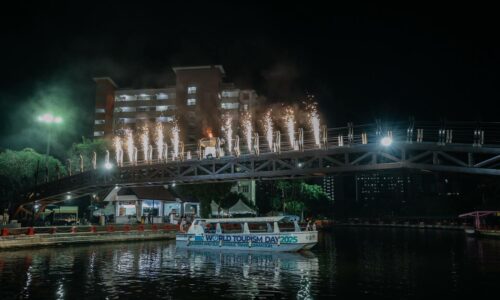 JAMBATAN DANG MERDU WATI IKON BAHARU SUNGAI MELAKA