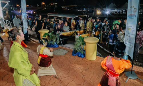 PELANCONG KE MELAKA MENINGKAT 25 PERATUS
