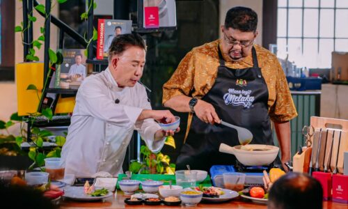 CEF MARTIN YAN JANJI PROMOSI MELAKA KE PERSADA DUNIA
