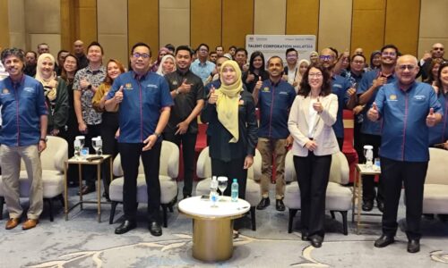 MELAKA PERKASA PEMBANGUNAN BAKAT, LAHIR TENAGA KERJA BERKUALITI TINGGI