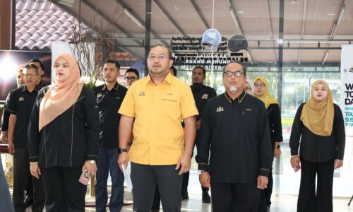 25 ACARA WARNAI FESTIVAL SENI SELAT MELAKA X FESTIVAL SUNGAI MELAKA
