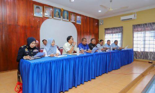 WRUR: ISU INFRASTRUKTUR, LALU LINTAS FOKUS UTAMA ‘TOWN HALL’ DURIAN TUNGGAL