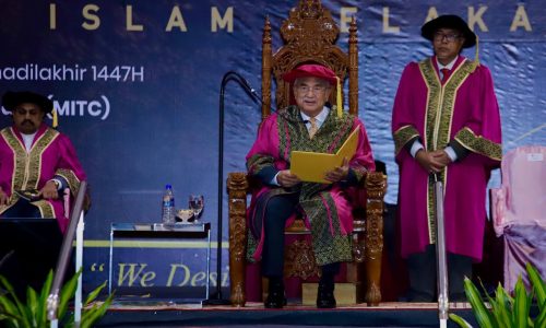 KEPIMPINAN BERWIBAWA PERLU DIPERKUKUH SETIAP GRADUAN UNIMEL