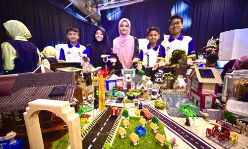 MALAYSIA TECHLYMPICS: DESA PERMATANG TUAH PERKUKUH KONSEP KAMPUNG DIGITAL