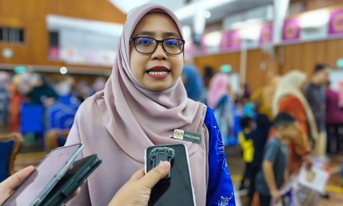 TABIKA, TASKA PERPADUAN, PUSAT RUKUN TETANGGA DI MELAKA DIBAIK PULIH