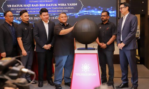 TAHA CAHAYA PERINTIS PROJEK PARKIR SOLAR DI UTC