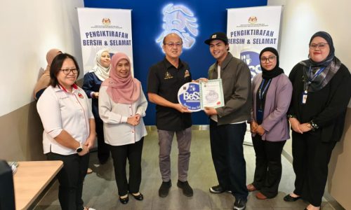191 PREMIS MAKANAN MELAKA DIIKTIRAF BERSIH, SELAMAT