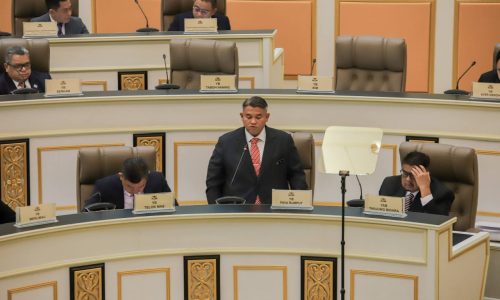 PROJEK RESIDENSI KLEBANG 2 LEWAT KERANA KERJA PEMBENTUNGAN