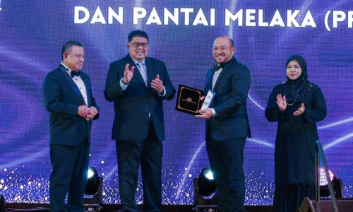 PPSPM CEMERLANG SEBAGAI AGENSI PELANCONGAN MELAKA BERDAYA SAING