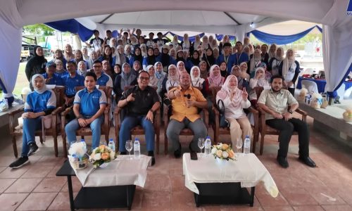 4 AGENSI, 42 PELAJAR BERGABUNG JADI HERO SUNGAI MELAKA