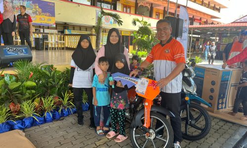 REZEKI TAK DISANGKA, DATANG WRUR MENANG MOTOSIKAL ANTIK KOLEKSI PERIBADI YB
