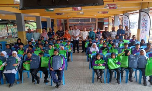 SWM ENVIRONMENT BANTU MURID DI DUYONG ‘KEMBALI KE SEKOLAH’