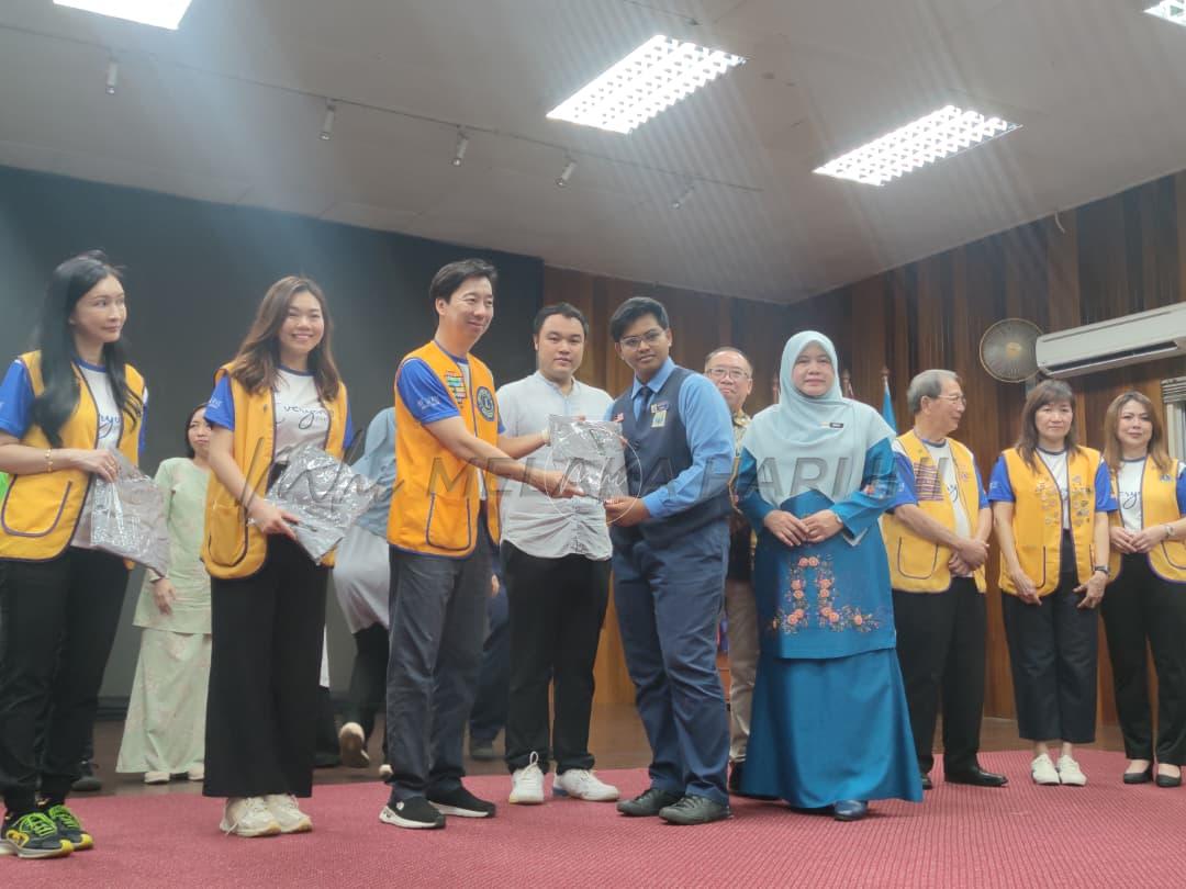 Whatsapp image 2025 12 15 at 6.01.17 pm