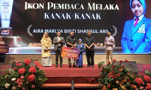 MELAKA MEMBACA LAHIR GENERASI MASA DEPAN BERILMU