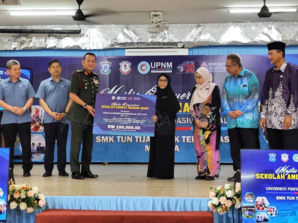 Whatsapp image 2025 12 18 at 14.08.13