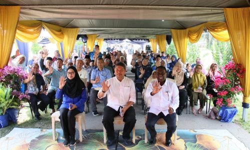 RM1 JUTA LONJAK PEMBANGUNAN KAMPUNG KILANG BERAPI UTARA