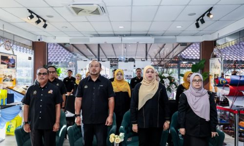PERKHIDMATAN ‘MELAKA RIVER CRUISE’ DI JETI MELAKA SENTRAL TIDAK LAMA LAGI