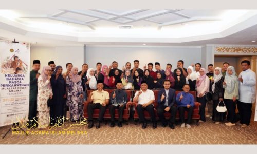 MAIM BIMBING PASANGAN MUALAF JADI KELUARGA BAHAGIA