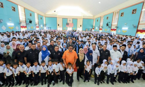 MELAKA PERSIAP ANAK-ANAK MUDA HADAPI DUNIA AI, DIGITAL