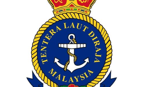 HELIKOPTER SUPER LYNX TLDM MENDARAT CEMAS DI PERAIRAN KLEBANG, 4 KREW SELAMAT