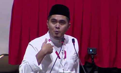 DR. AKMAL LETAK JAWATAN EXCO MELAKA