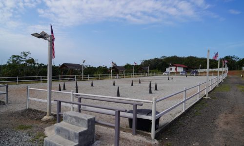 TANAH WAKAF MAIM DIMANFAATKAN JADI PUSAT SUKAN MENUNGGANG KUDA