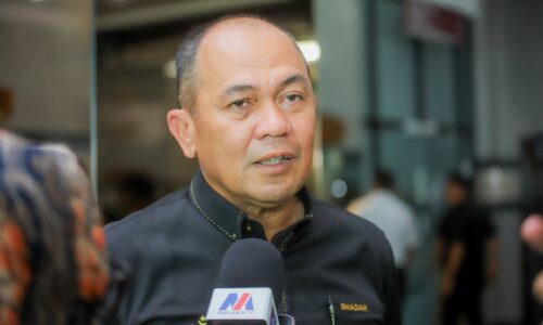 HEBAT: ISU KEBERSIHAN, LESEN PERNIAGAAN PALING BANYAK DITERIMA MBMB