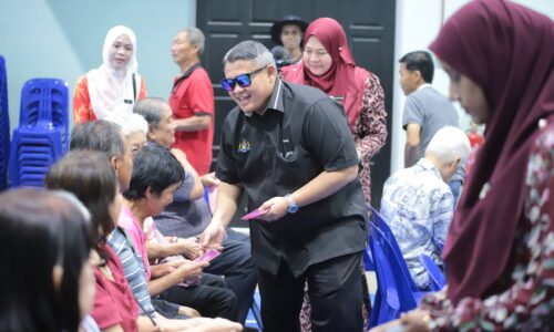 YB RAIS PRIHATIN NASIB RAKYAT BERBILANG KAUM