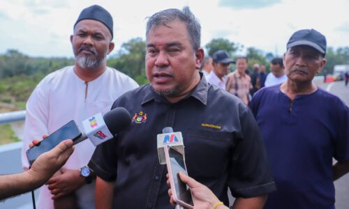 PENDUDUK SYUKUR JALAN BAHARU PERMUDAH AKSES HARIAN