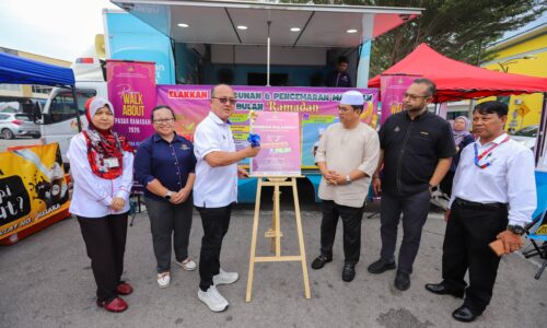 ‘PERHATI DAN PILIH’ DIDIK MASYARAKAT JADI PENGGUNA BIJAK