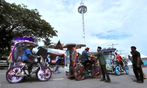 BELANJA RM20 DI BAZAR IKONIK, LAYAK DAPAT BAUCAR MENARA TAMING SARI