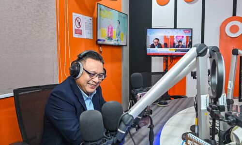 ‘HEBAT’ MUDAHKAN RAKYAT, TINGKAT KUALITI KEBERKESANAN PENTADBIRAN MELAKA