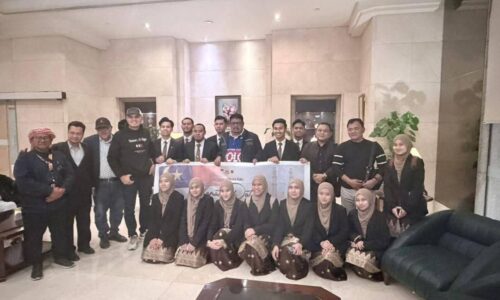 TOK RAOP SANTUNI ANAK MELAKA DI MESIR