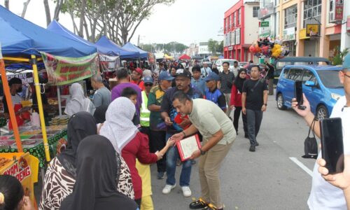 ATASI ISU KESESAKAN BAZAR RAMADAN DUN DUYONG