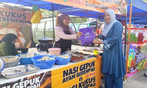 FOOD RESCUE ‘SELAMATKAN’ LEBIHAN MAKANAN BAZAR RAMADAN