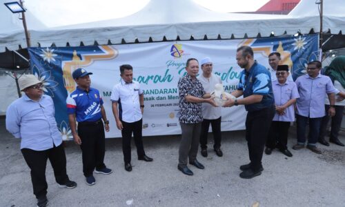 OPERASI PASAR RAMADAN MELAKA BERJALAN LANCAR TANPA SEBARANG ISU