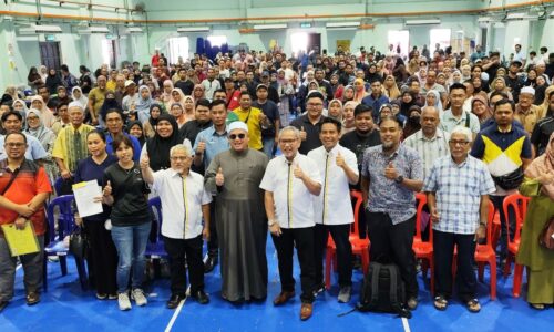 PENERIMA RUMAH MESRA RAKYAT DI MELAKA DIMINTA TIDAK CULAS LUNAS PINJAMAN