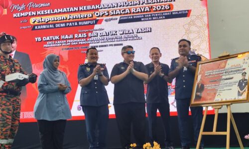MELAKA TUBUH BOMBA KOMUNITI DI SEMUA PPR